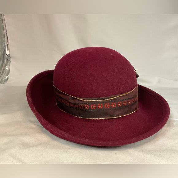 VTG BOLLMAN HAT CO DOESKIN FELT 100% WOOL MAROON RED RIBBON TRIM FLOWERS 1 SIZE - Picture 2 of 9